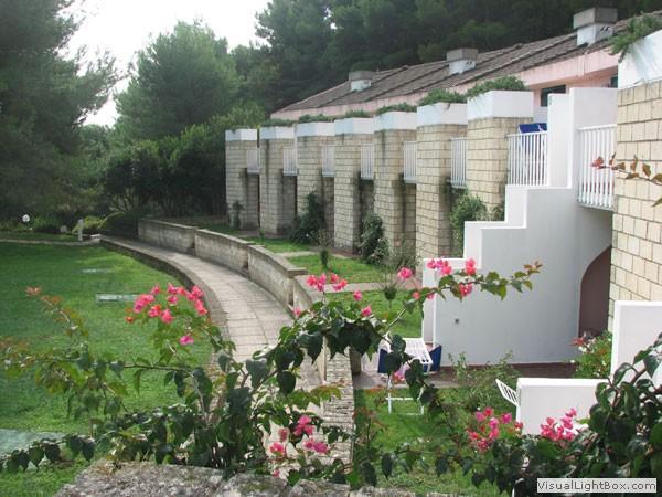 Residence "I Delfini" - Localita Portopiatto - Pugnochiuso - 71019 Vieste Eksteriør bilde